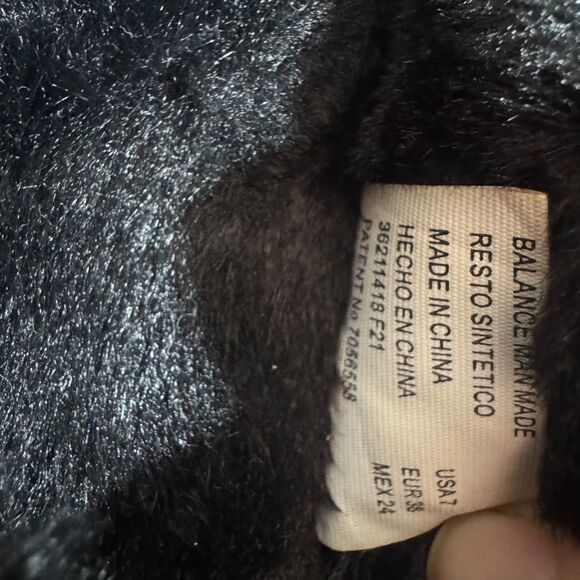 Madden NYC Black Faux Fur Crossband Slippers with Logo Elastic Strap Size 7 - Picture 2 of 7